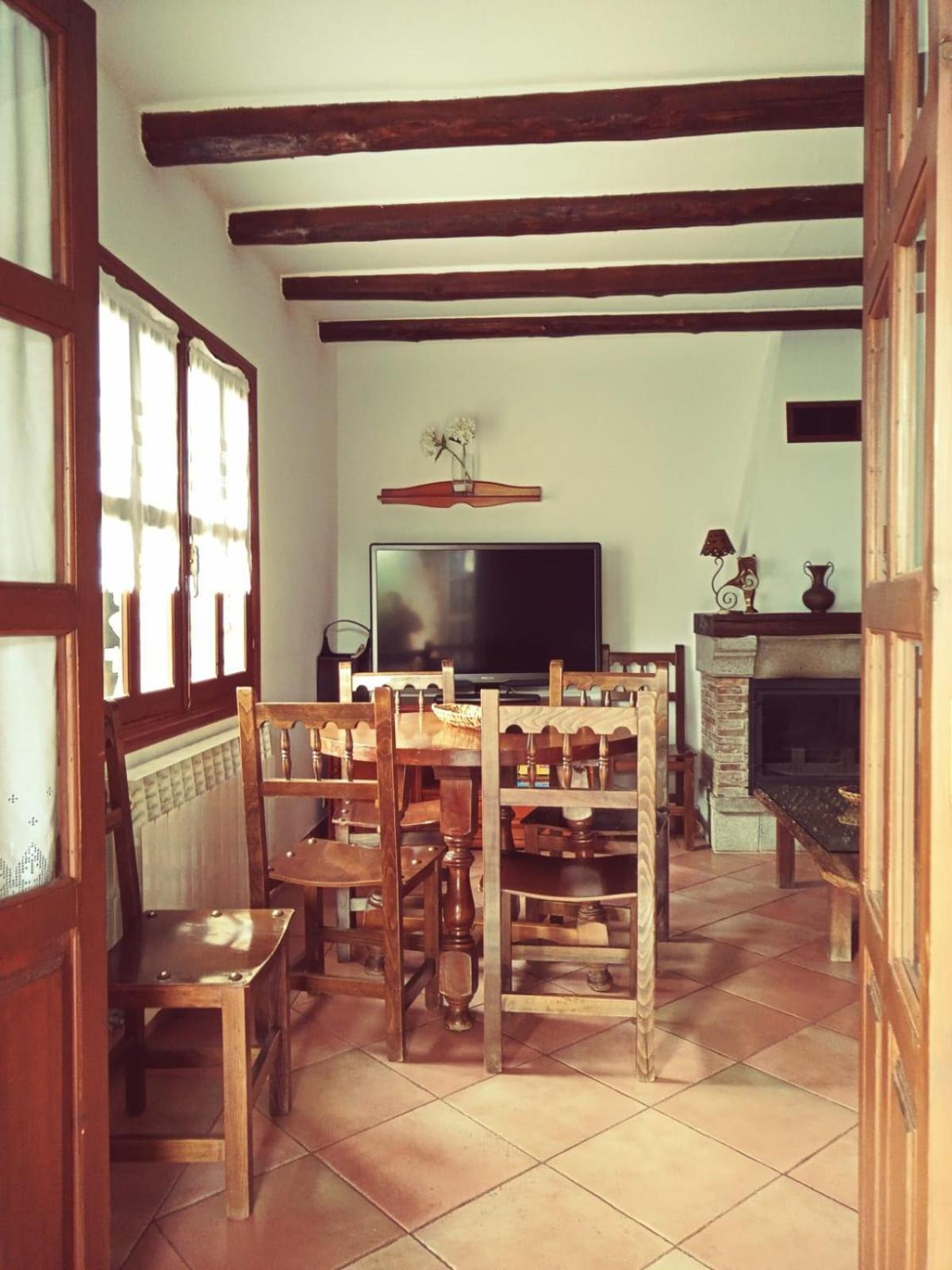 La Simona Casa Rural Perales del Puerto Esterno foto